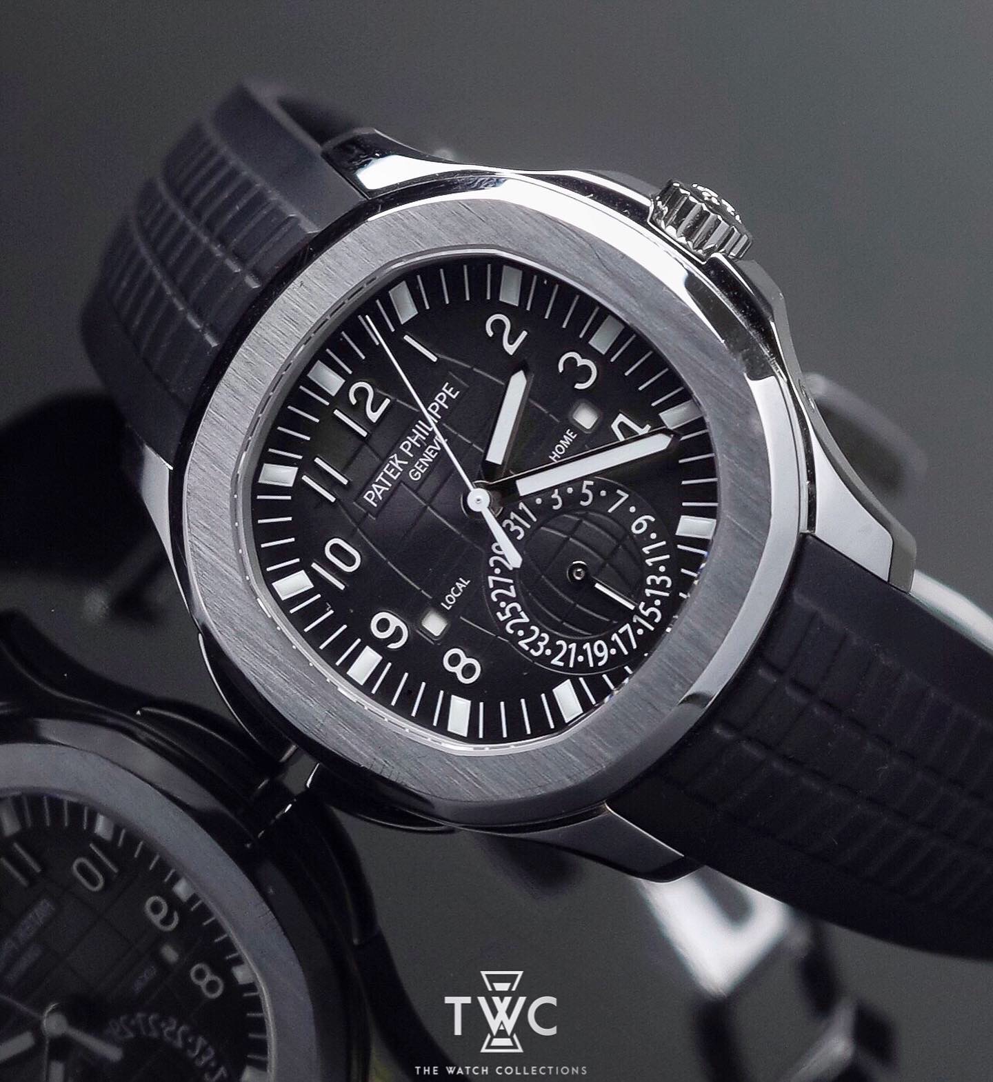 Patek Philippe - AQUANAUT TRAVELTIME STAINLESS STEEL 5164A-001